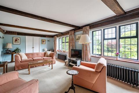 4 bedroom detached house for sale, Ockham Road North, East Horsley