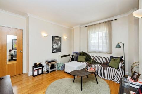 2 bedroom flat for sale, Belvedere Road, London, SE1