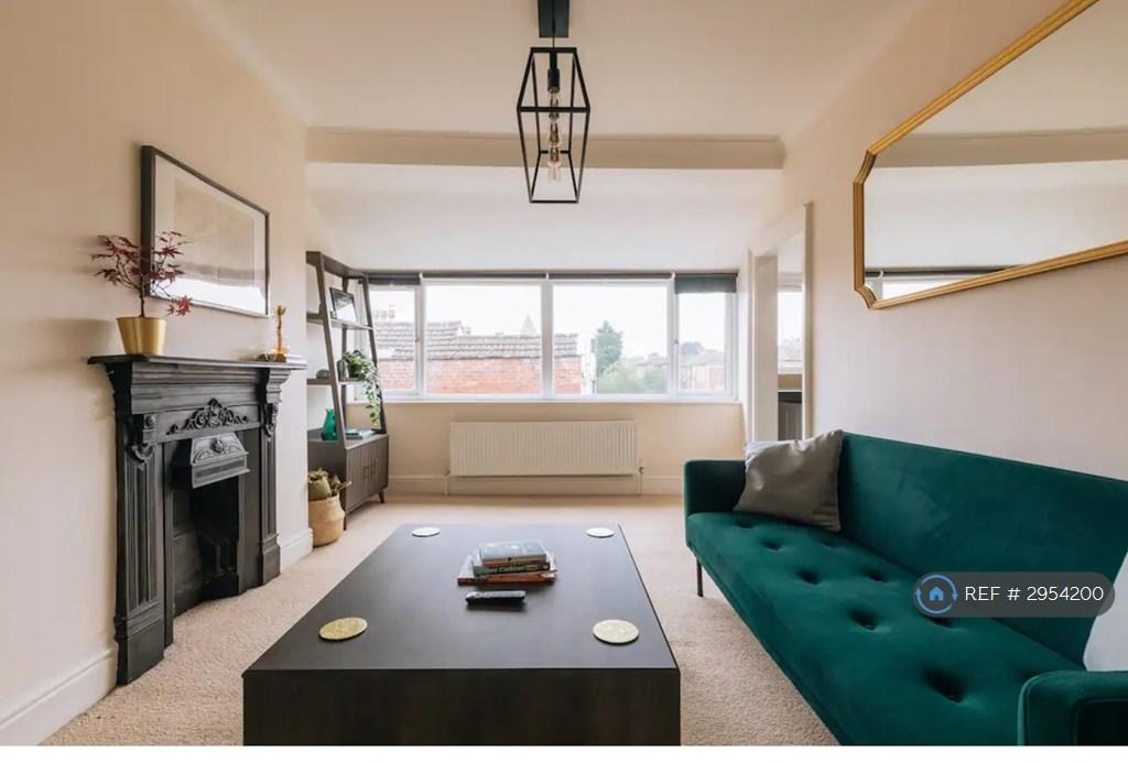2 bedroom flat to rent