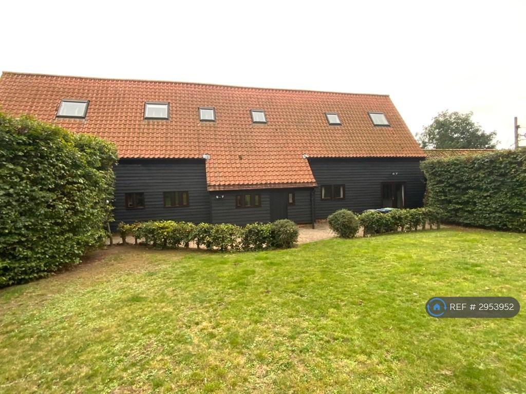 5 bedroom detached house to rent
