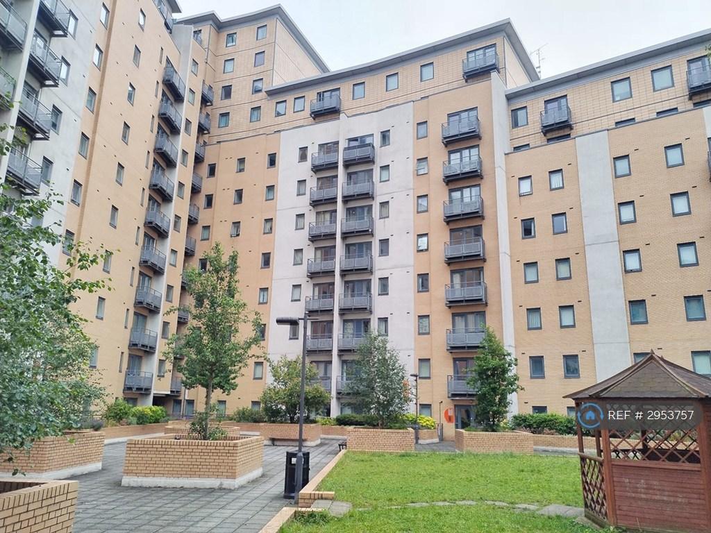Apartment in Leeds, West Yorkshire - View 2