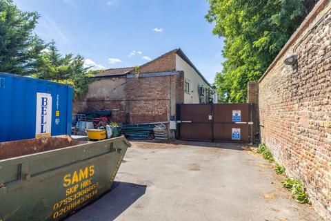 Block of apartments for sale, Park Street, Slough SL1