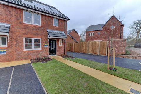 3 bedroom terraced house to rent, Stoneleigh View, Kenilworth