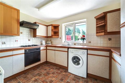 2 bedroom bungalow for sale, Warren Road, Banstead, Surrey, SM7