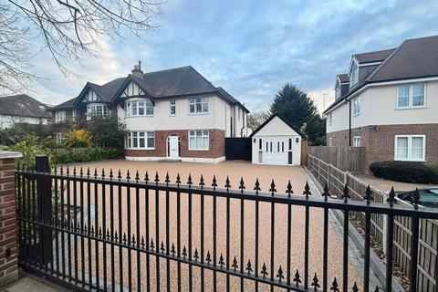 5 bedroom house for sale, Bromley Common, Bromley