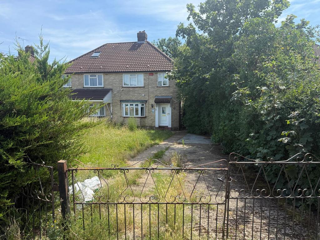 3 Bedroom House For Sale