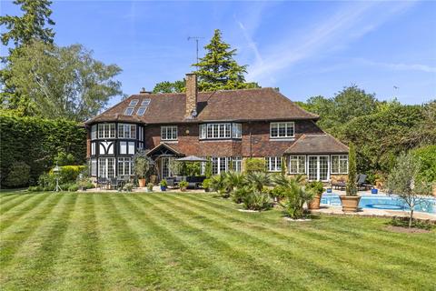 undefined, Broad Highway, Cobham, Surrey, KT11