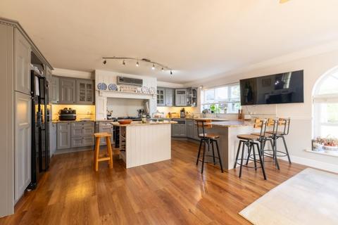 6 bedroom detached house for sale, Tydd St Mary, Wisbech