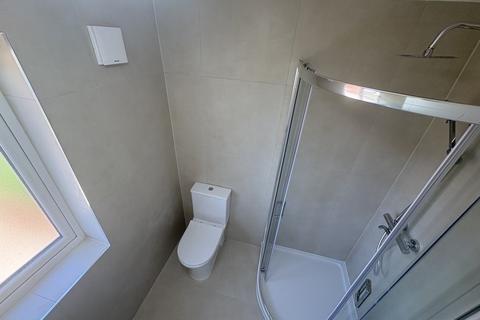 4 bedroom terraced house to rent, Garden Avenue, Hatfield AL10