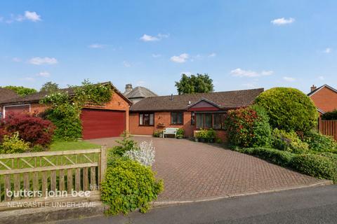2 bedroom detached bungalow for sale, Grove Crescent, Woore