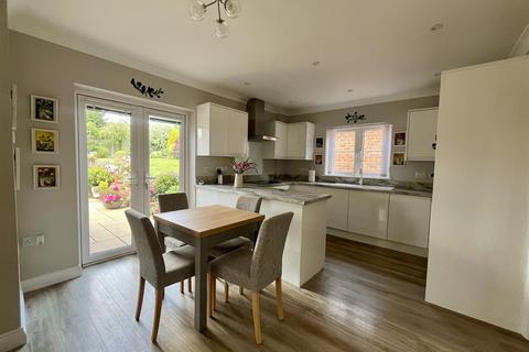 undefined, Earland Rise, Culmstock, Cullompton