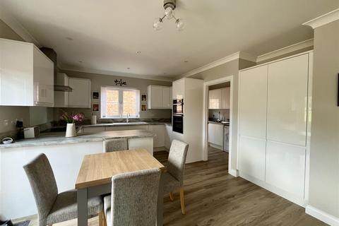 undefined, Earland Rise, Culmstock, Cullompton