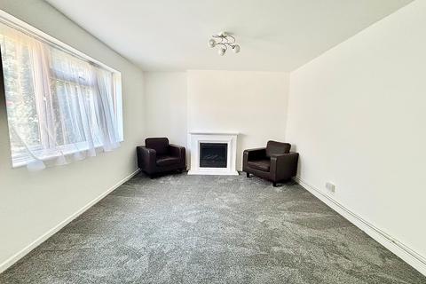 3 bedroom house to rent, Muggeridge Road, Dagenham, RM10