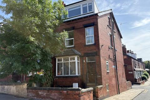 Lumley Avenue, Leeds