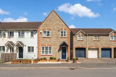 3 bedroom end of terrace house for sale, Firs Meadow, Oxford