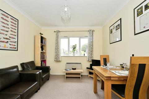 1 bedroom apartment for sale, Andover Road, Ludgershall, Andover