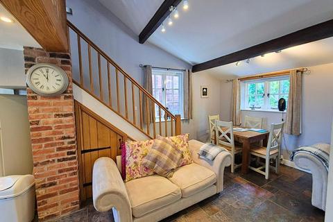 2 bedroom detached house for sale, High Street, Pembridge, Leominster, Herefordshire, HR6 9DS