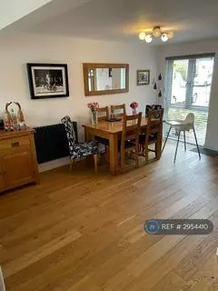 3 bedroom terraced house to rent - View 5