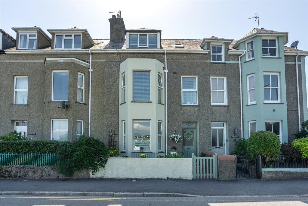 5 bedroom terraced house for sale