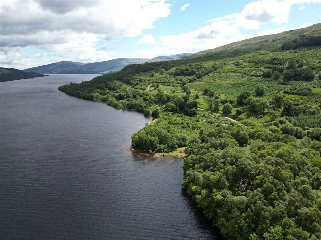 Maggie's Cove, Loch Tay, Killin, Stirlingshire, FK21 - More
