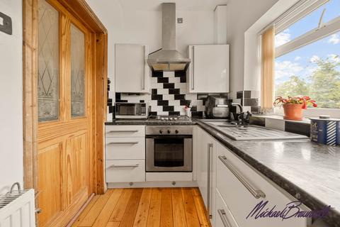2 bedroom terraced house for sale, Queen Street, Bradford BD6