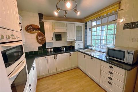 undefined, Ridge Road, Rotherham, S65 1NS