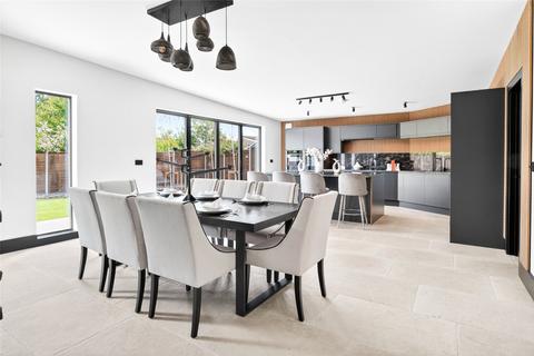 5 bedroom detached house for sale, Keysers Road, Broxbourne, Essex, EN10