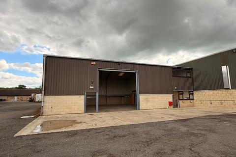 Warehouse to rent, Wotton Underwood Wotton Underwood HP18 0RS