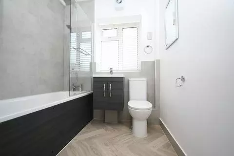 2 bedroom flat to rent - Widok 4