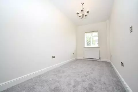 2 bedroom flat to rent - Widok 5