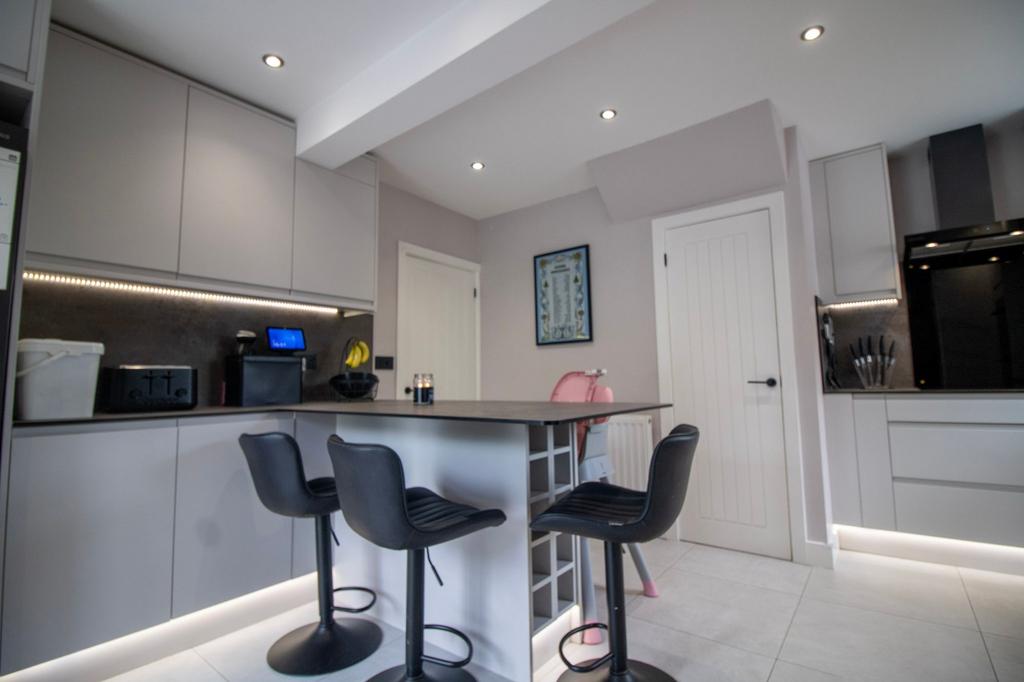 House in Leicester, Thurnby Lodge - View 4
