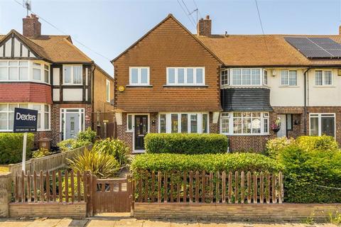 3 bedroom semi-detached house for sale, Jevington Way, London SE12