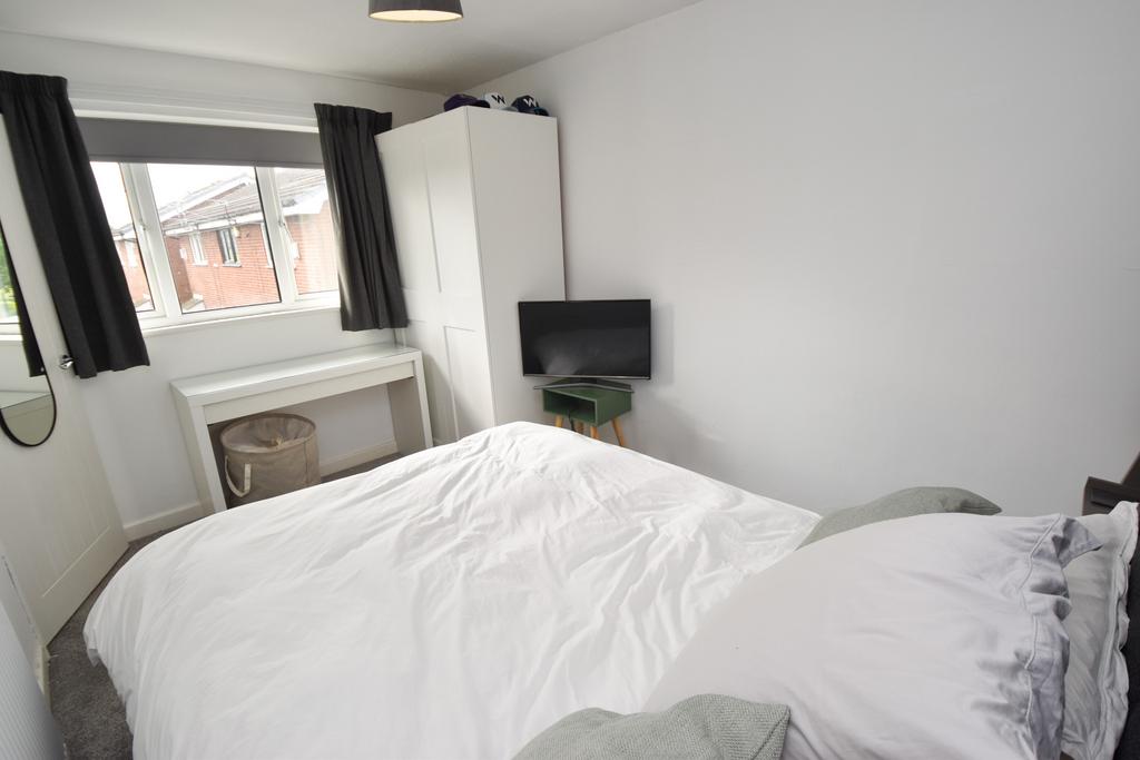 Marbury Close, Flixton, M41 - Więcej