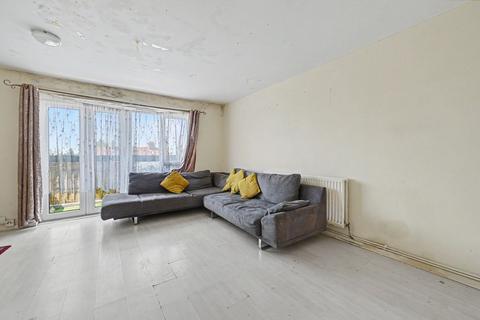 2 bedroom flat for sale, Tanfield Avenue, London, NW2