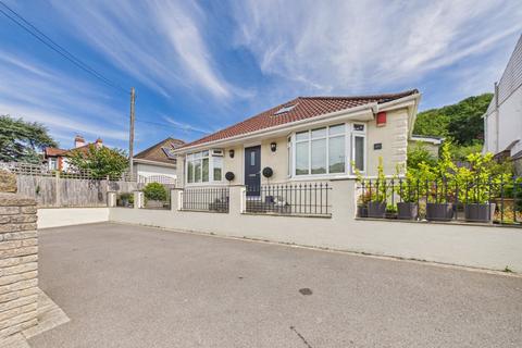 3 bedroom bungalow for sale, Walton Road, North Somerset BS21