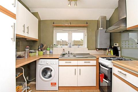 1 bedroom maisonette for sale, Waterside Close, Bewbush, Crawley, West Sussex, RH11