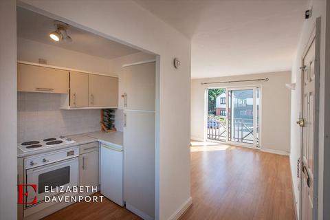 1 bedroom property to rent, Alexandra Court, Kenilworth, CV8
