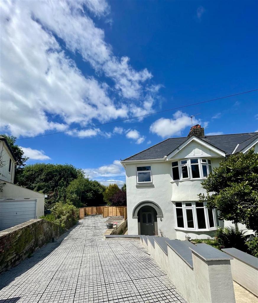 3 bedroom semi-detached house to rent