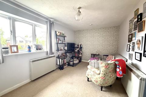 1 bedroom maisonette for sale, Chepstow Close, Stratford-upon-Avon CV37