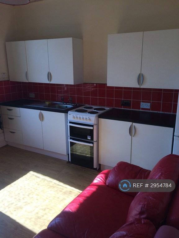 Apartment in Liverpool - View 4