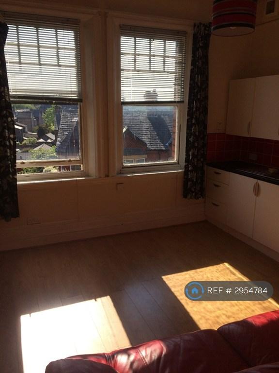 Apartment in Liverpool - View 5