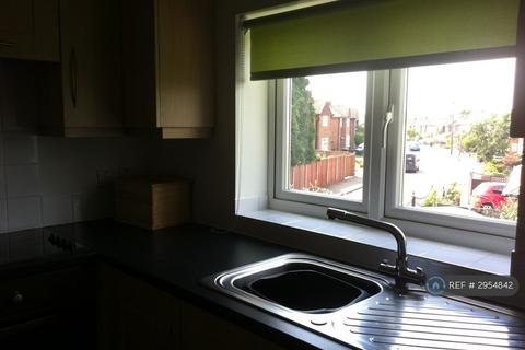 Studio to rent, Rochford Road, Bishop's Stortford, CM23