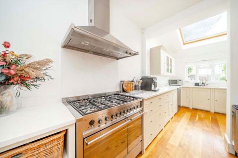 3 bedroom house for sale, Salisbury Road, London W13