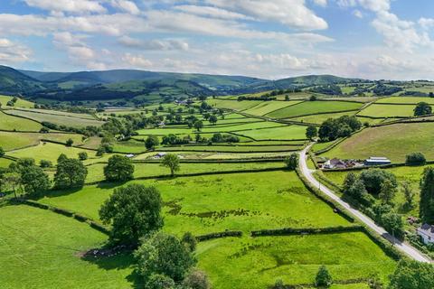 Property for sale, Oakley Park, Llanidloes, Powys, SY18