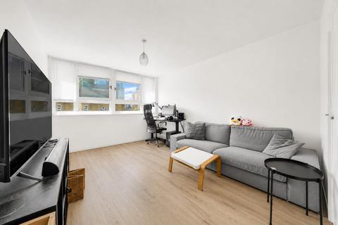 Crondall Street, Hoxton, N1