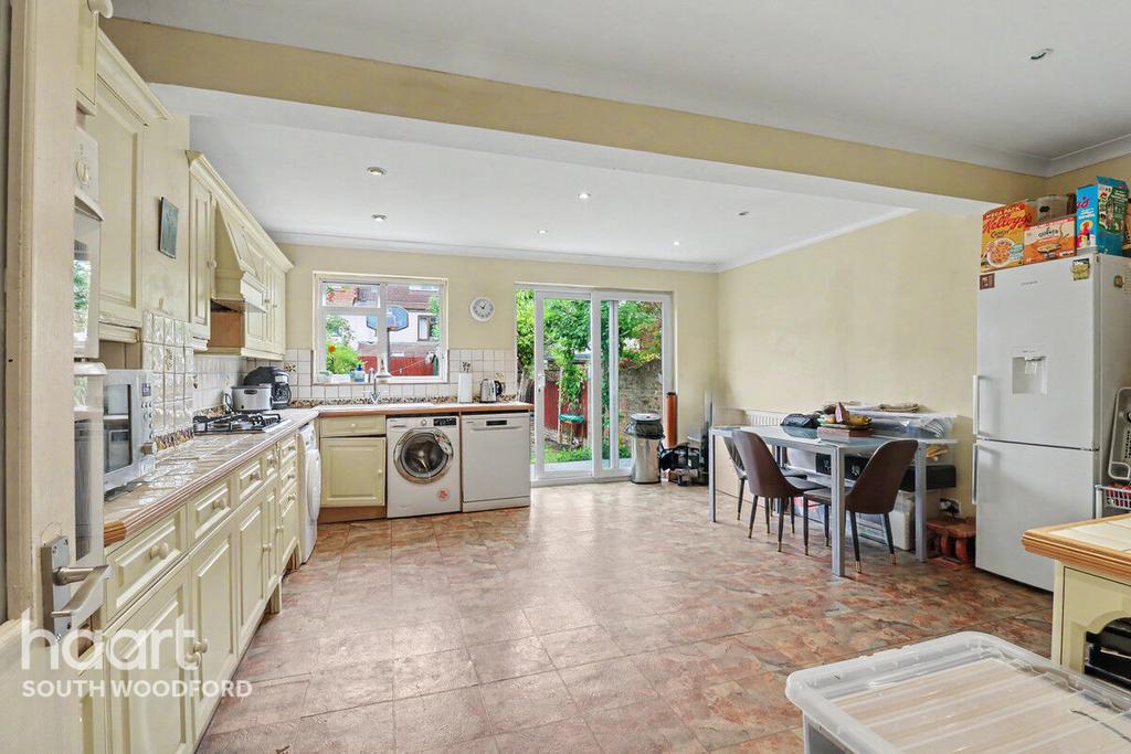 Open-plan living area, open plan living