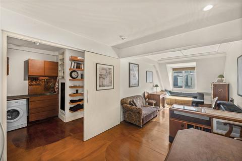 Studio for sale, Duke Street, St James, London, SW1Y