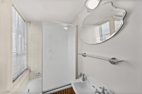 Studio for sale, Duke Street, St James, London, SW1Y
