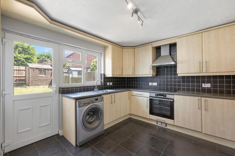 2 bedroom terraced house for sale, Pebmarsh Drive, Wickford, SS12