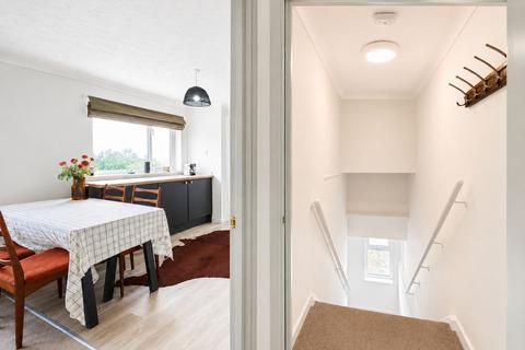 1 bedroom maisonette to rent, Eastcott Hill, Swindon SN1